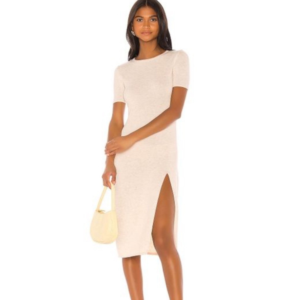 STUNNING Revolve Song Of Style Night Air Midi Dress